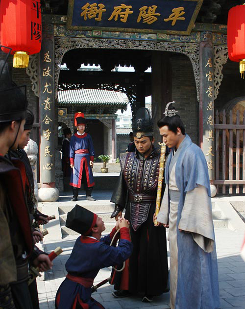 dvd-201007/1/882a3d35-d30e-4d25-aac6-f4003423fefa.jpg