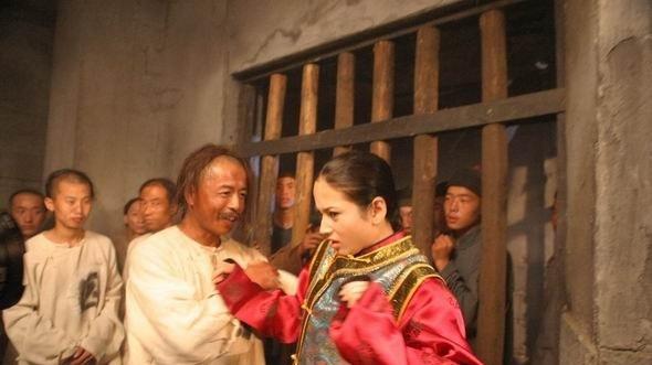 dvd-201007/17/9904aa1a-8181-49b3-9cf3-5fb9a11069c1.jpg